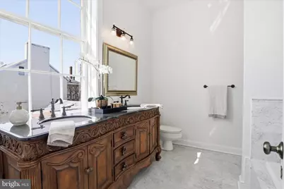 209 N Fairfax Street N #B, Alexandria, VA 22314 - Photo 35