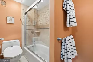 203 Yoakum Pkwy, Alexandria, VA 22304 - Photo 35