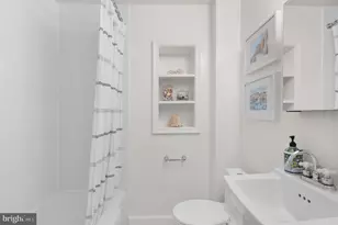 414 E Bellefonte Ave, Alexandria, VA 22301 - Photo 19