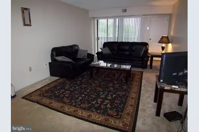 5300 Holmes Run Parkway #617, Alexandria, VA 22304 - Photo 3