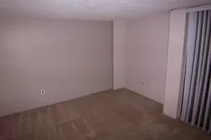 5300 Holmes Run Pkwy, Alexandria, VA 22304 - Photo 9