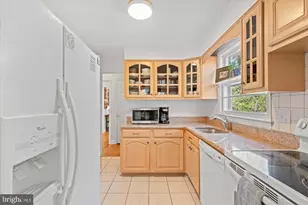 2913 Old Dominion Blvd, Alexandria, VA 22305 - Photo 11