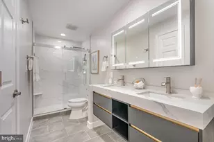 75 S Reynolds St, Alexandria, VA 22304 - Photo 3