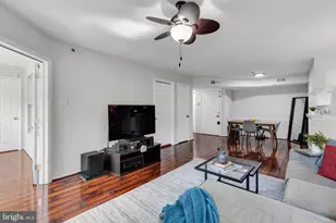 3313 Wyndham Cir, Alexandria, VA 22302 - Photo 15