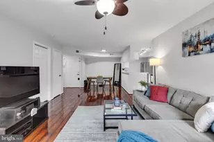 3313 Wyndham Cir, Alexandria, VA 22302 - Photo 13