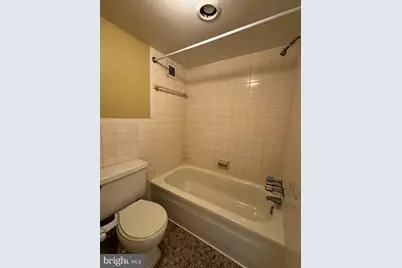 2500 N Van Dorn Street #316, Alexandria, VA 22302 - Photo 11