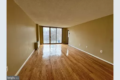 2500 N Van Dorn Street #316, Alexandria, VA 22302 - Photo 5