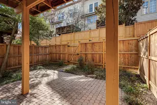 718 Hawkins Way, Alexandria, VA 22314 - Photo 39