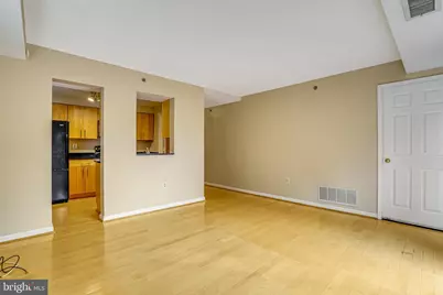 610 N West Street N #106, Alexandria, VA 22314 - Photo 1