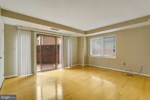 610 N West Street N, Alexandria, VA 22314 - Photo 27