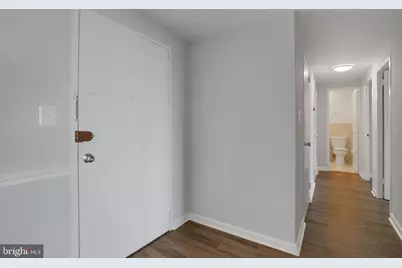 4600 Duke Street #1613, Alexandria, VA 22304 - Photo 11