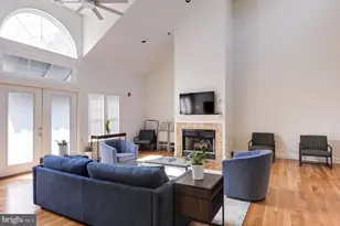 3313 Wyndham Cir, Alexandria, VA 22302 - Photo 45