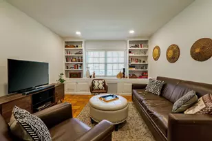 1608 W Abingdon Dr, Alexandria, VA 22314 - Photo 7