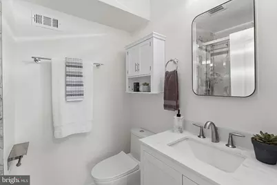 1009 N Van Dorn Street N, Alexandria, VA 22304 - Photo 23