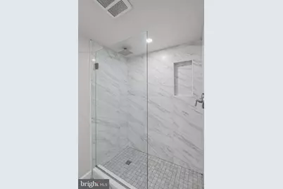 1200 Braddock Place #512, Alexandria, VA 22314 - Photo 17