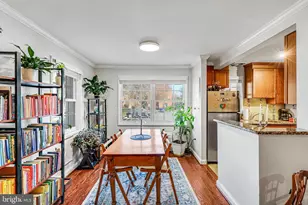 1718 W Abingdon Dr, Alexandria, VA 22314 - Photo 11