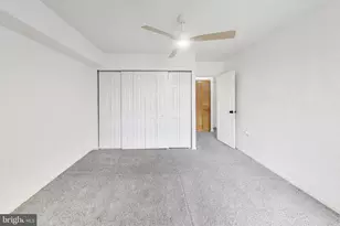 5250 Valley Forge Dr, Alexandria, VA 22304 - Photo 19