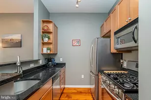 309 Holland Ln, Alexandria, VA 22314 - Photo 11