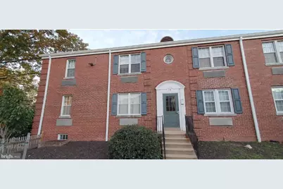 19 Auburn Court #B, Alexandria, VA 22305 - Photo 1