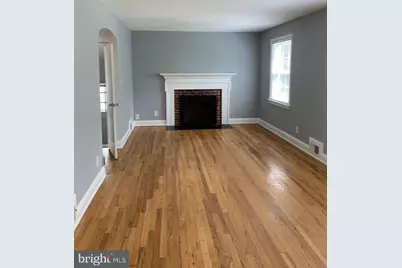 1202 W Braddock Road, Alexandria, VA 22302 - Photo 3