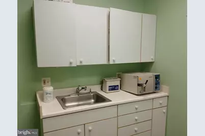 50 S Pickett Street #118, Alexandria, VA 22304 - Photo 17