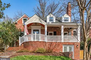 705 Chalfonte Dr, Alexandria, VA 22305 - Photo 1