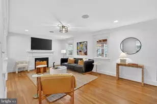 705 Chalfonte Dr, Alexandria, VA 22305 - Photo 7