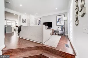 947 Harrison Cir, Alexandria, VA 22304 - Photo 11