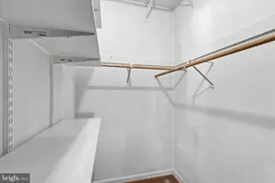 517 Bashford Ln, Alexandria, VA 22314 - Photo 9