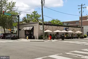 517 Bashford Ln, Alexandria, VA 22314 - Photo 13