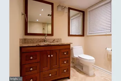 [Address not provided], Alexandria, VA 22314 - Photo 11