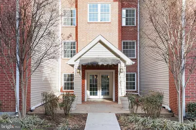 3307 Wyndham Circle #4166, Alexandria, VA 22302 - Photo 3