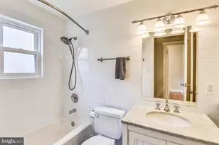 214 E Monroe Ave, Alexandria, VA 22301 - Photo 19