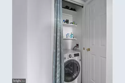 5340 Holmes Run Parkway #917, Alexandria, VA 22304 - Photo 17