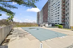 5340 Holmes Run Pkwy, Alexandria, VA 22304 - Photo 25