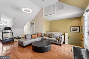 703 Rose Square, Alexandria, VA 22314 - Photo 43