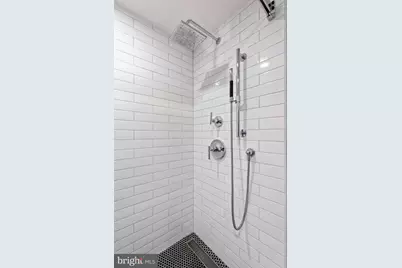 318 Prince Street #7, Alexandria, VA 22314 - Photo 29