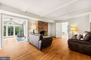 3705 Templeton Pl, Alexandria, VA 22304 - Photo 19