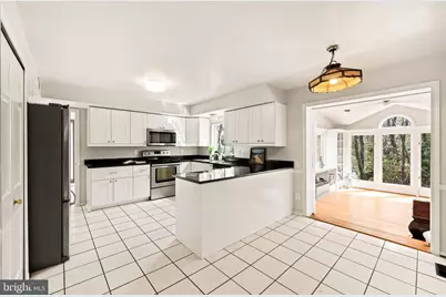 3705 Templeton Place, Alexandria, VA 22304 - Photo 11