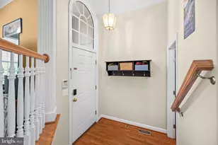 5274 Pocosin Ln, Alexandria, VA 22304 - Photo 3