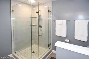 1809 Kenwood Ave, Alexandria, VA 22302 - Photo 23