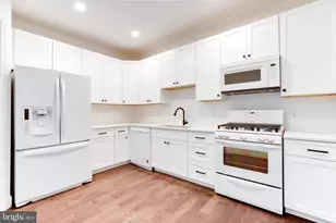 6021 Riddle Walk, Alexandria, VA 22312 - Photo 13