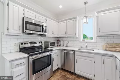 601 Wilkes Street #301, Alexandria, VA 22314 - Photo 11