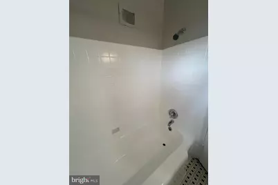 409 Laverne Avenue, Alexandria, VA 22305 - Photo 9