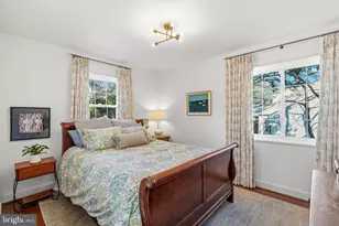 402 Skyhill Rd, Alexandria, VA 22314 - Photo 25