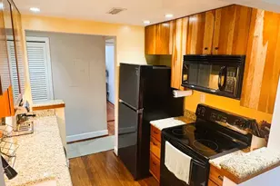 1109 N Pitt St, Alexandria, VA 22314 - Photo 7