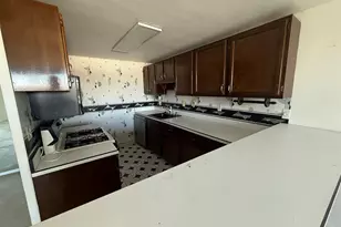 4600 Duke St, Alexandria, VA 22304 - Photo 5