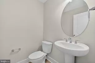 402 Stabler Ln, Alexandria, VA 22304 - Photo 51