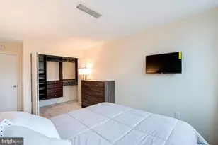 8 S Van Dorn St, Alexandria, VA 22304 - Photo 13