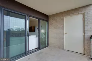 203 Yoakum Pkwy, Alexandria, VA 22304 - Photo 25